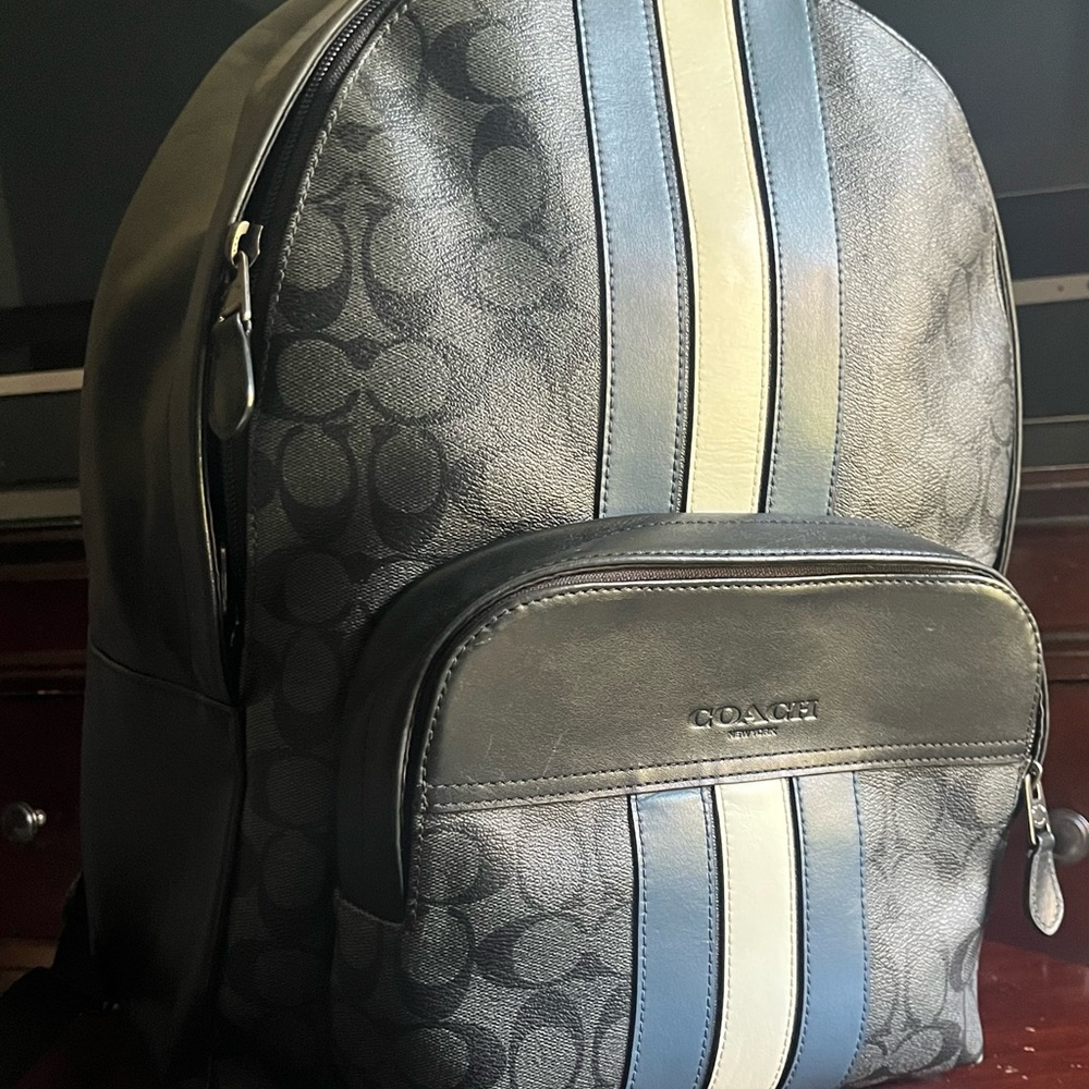 Coach Houston Backpack In Signature Canvas With Varsi… Gem